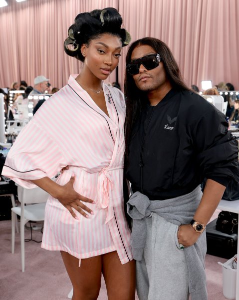 Ейнджъл Рийс1