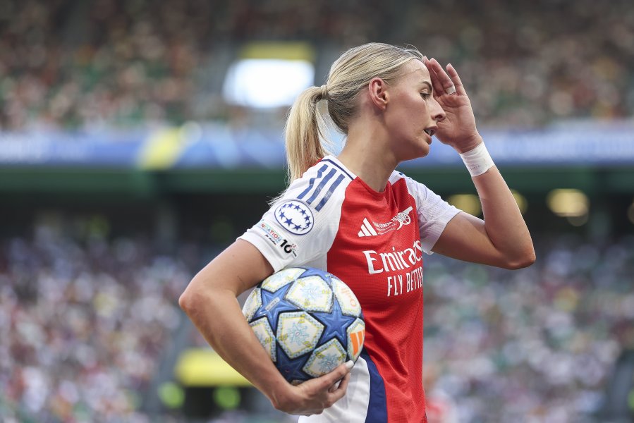 Клоуи Кели1