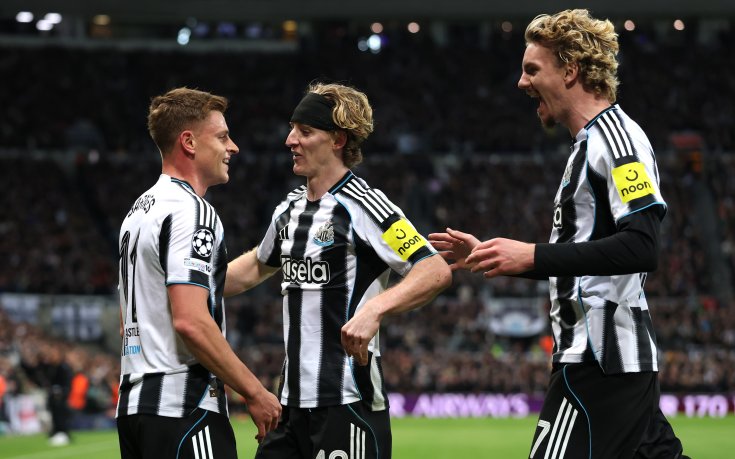 Нюкасъл прегази Бенфика с Жозе Моуриньо