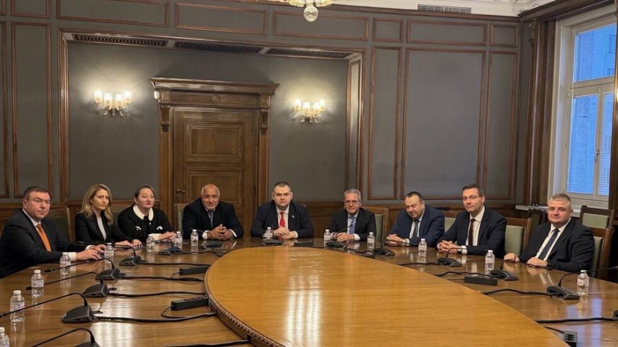 "ДСП-Ново начало" ще продължи да подкрепя кабинета, но отказва участие в него