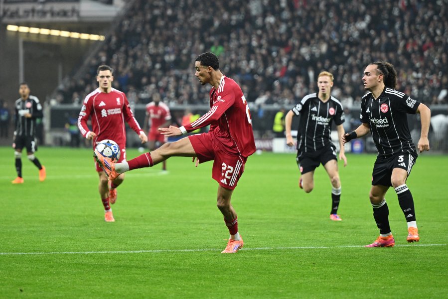 Айнтрахт Франкфурт Ливърпул1