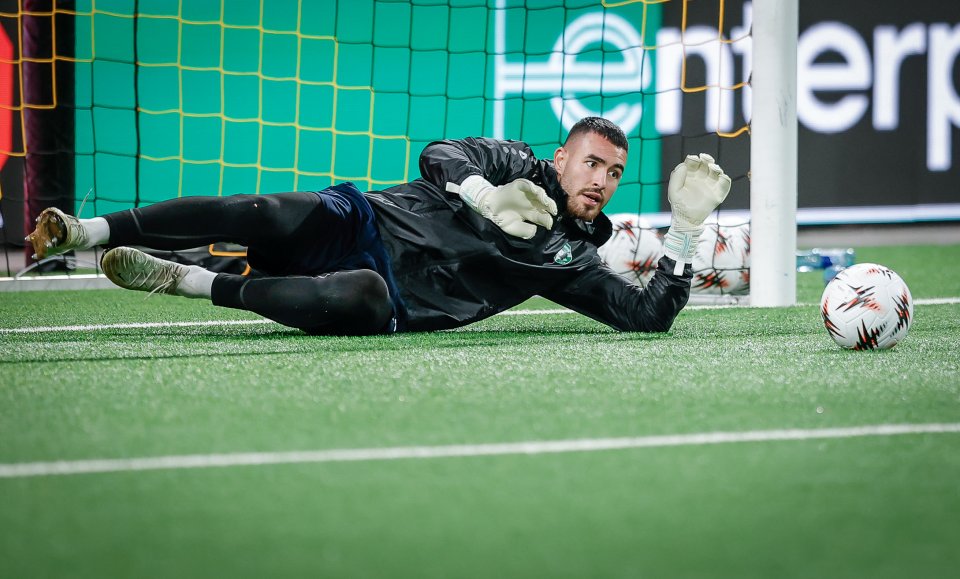 Тренировка на Лудогорец в Берн преди мача с Йънг Бойс1