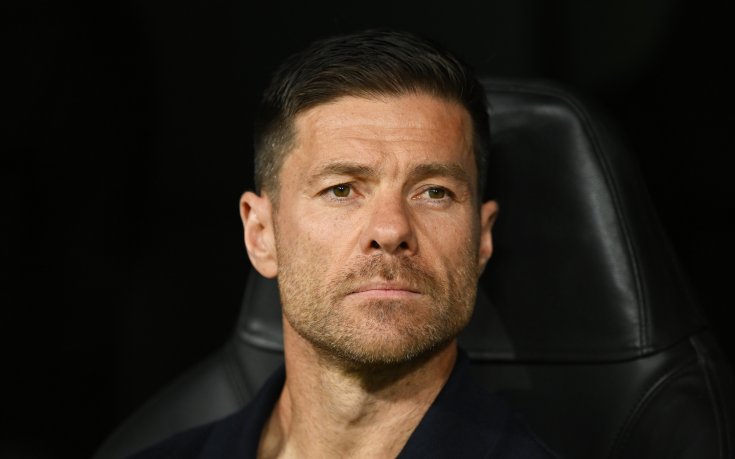 Шаби Алонсо изгони роднините на играчите от базата на клуба