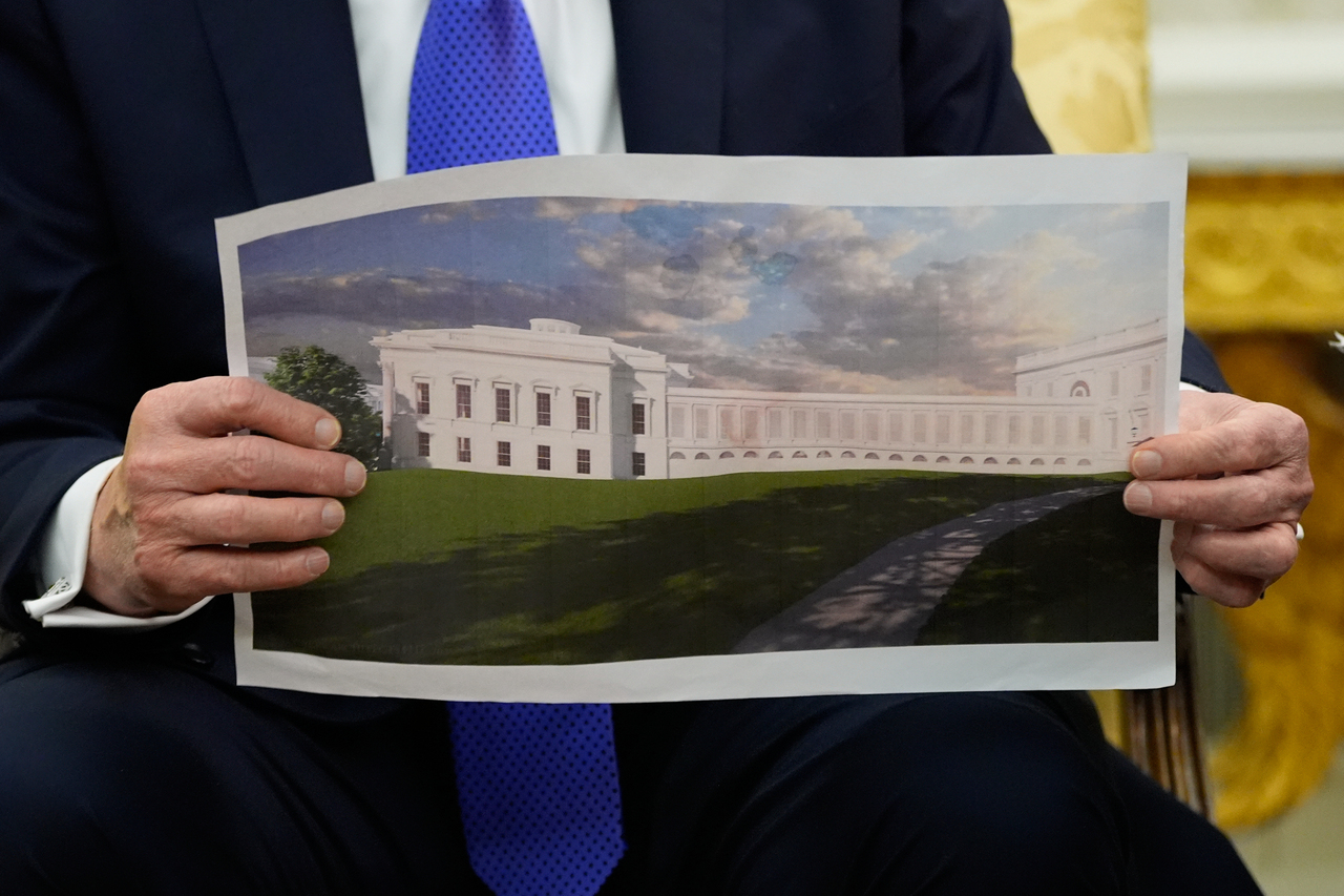 Тръмп разрушава част от Белия дом за грандиозна бална зала за $250 млн.