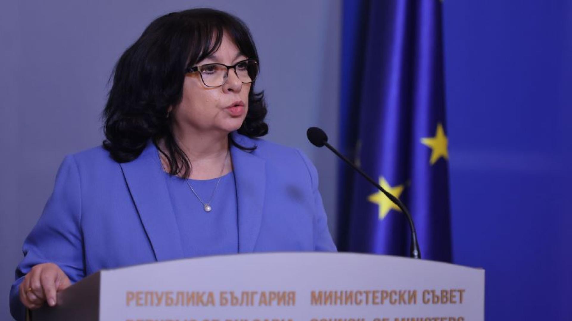 Бюджетната процедура е в ход Това каза финансовият министър Теменужка