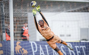 Вратарят на Славия: Работя здраво и се чувствам уверен в себе си