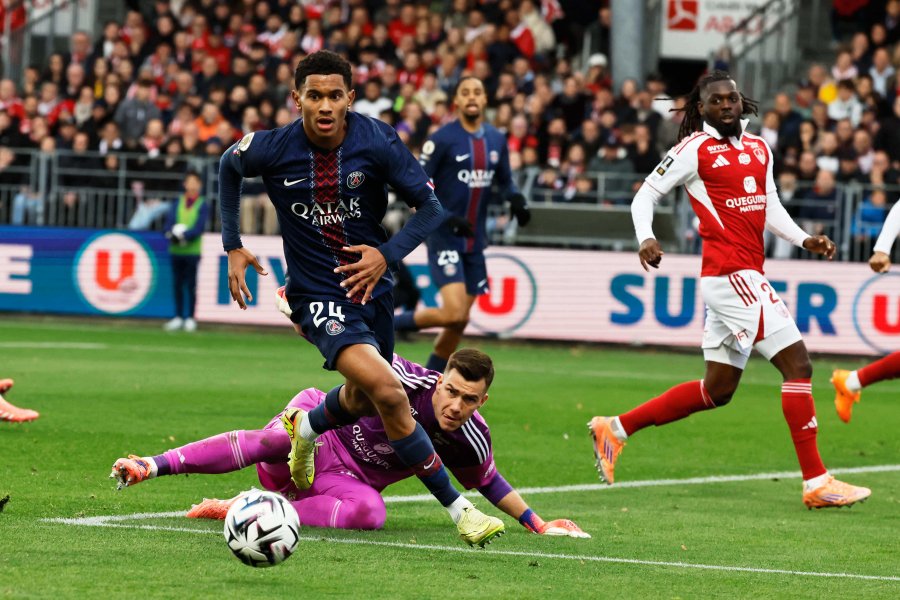 Брест Пари Сен Жермен1