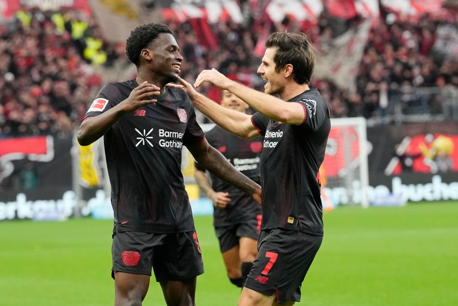 Байер Леверкузен Фрайбург1