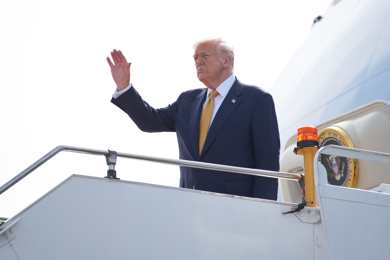 <p>Тръмп отпътува от Малайзия за Япония.</p>