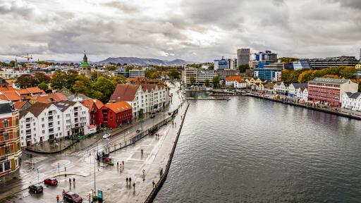 <p>Как да работите в скандинавския рай със средни заплати над 9 000 лв?</p>