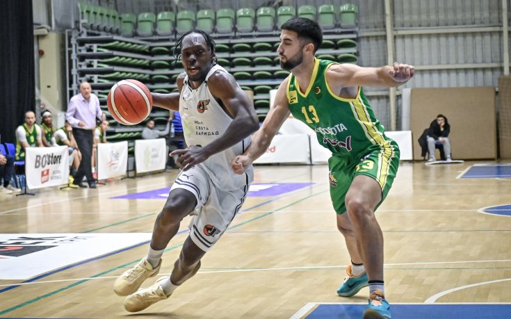 Локомотив Пловдив нанесе първа загуба на Берое насред Стара Загора