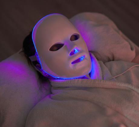 Случвало ли ти се е да погледнеш към Холивуд и