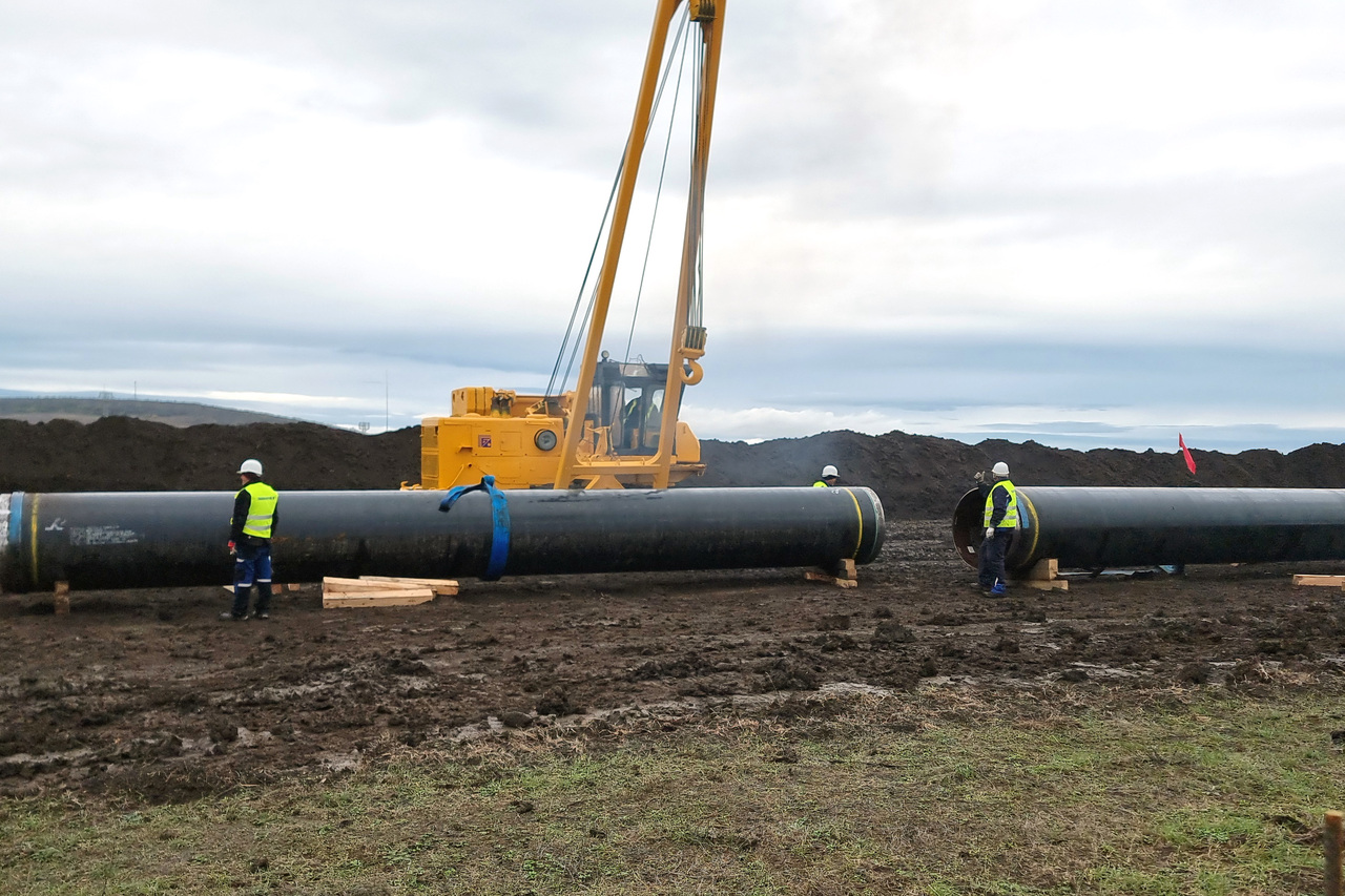 <p>Европейският комисар по енергетика Дан Йоргенсен и министърът на енергетиката Жечо Станков инспектират напредъка по изграждане на лот 3 „Рупча-Ветрино“ на Вертикалния газов коридор.</p>