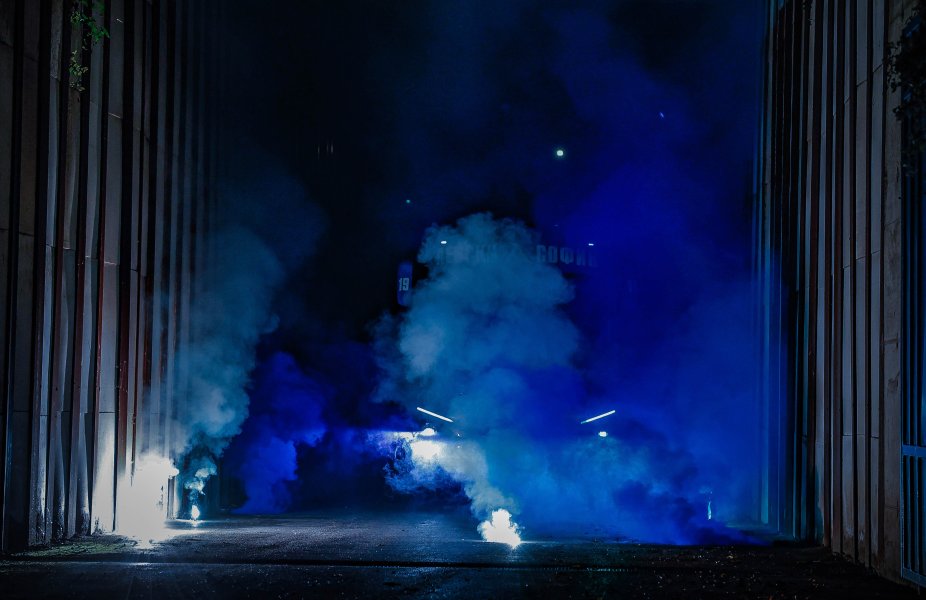 Левски нов автобус1