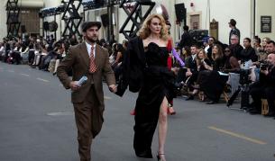 <p>Звезди от киното и модата блестят на <strong>Vogue World: Hollywood</strong> в Лос Анджелис (СНИМКИ)</p>