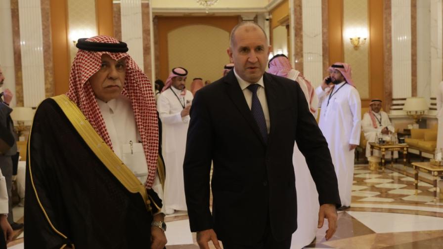 <p>Радев: България трябва да води по-агресивна политика за инвестиции</p>