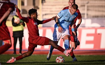 СНИМКИ: Битката край морето между Фратрия и Арда