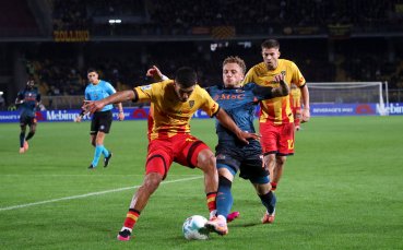 Лече пропусна дузпа, а Наполи се възползва и оглави класирането след минимална победа