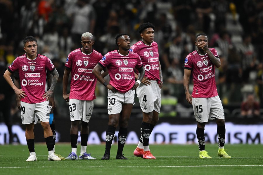 Атлетико Минейро Индепендиенте дел Вале1