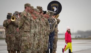 <p>Румъния иска част от европейския отбранителен пай</p>