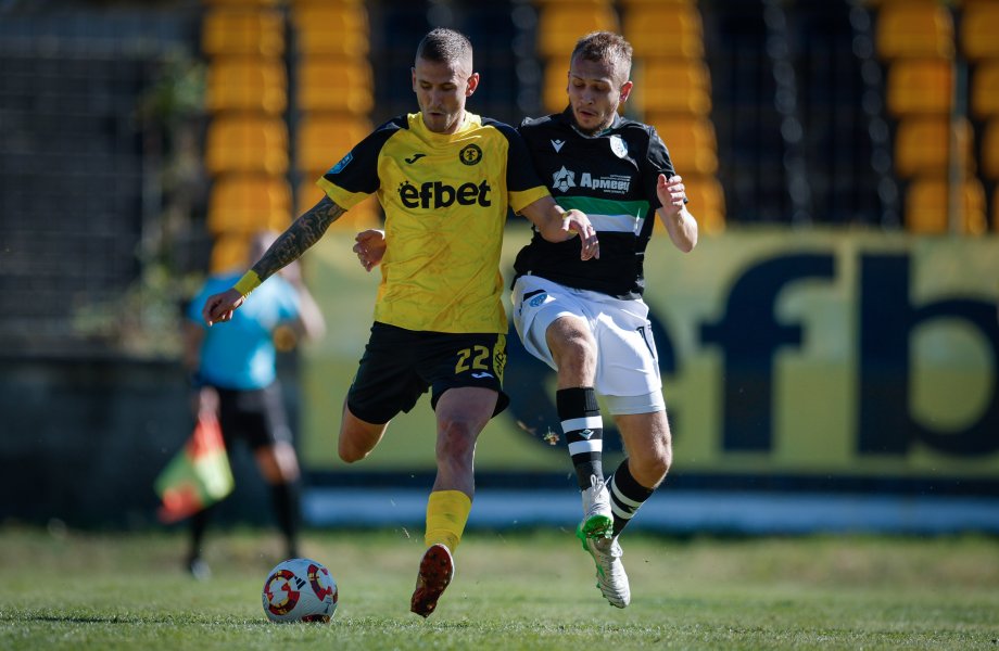 Миньор Перник Черно море1