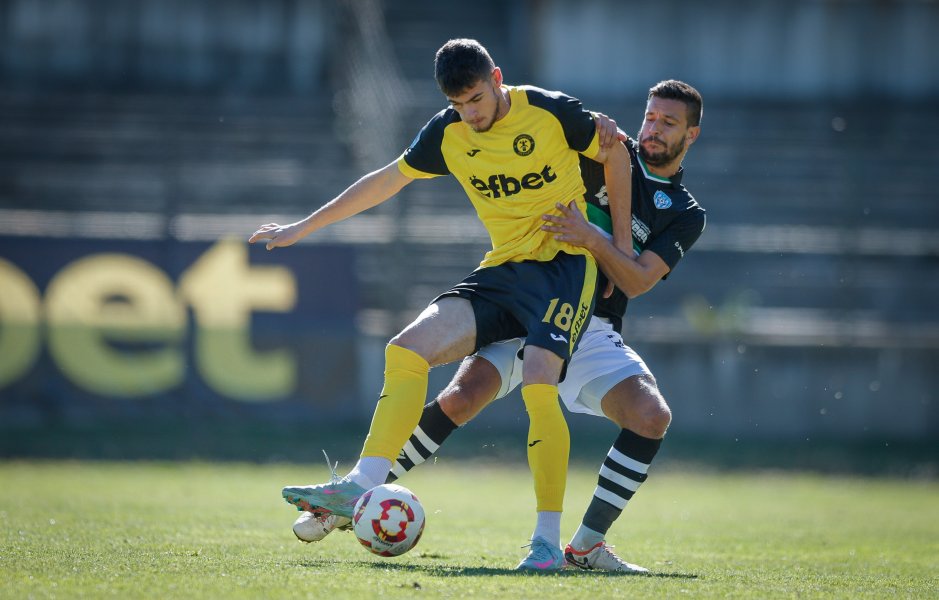 Миньор Перник Черно море1