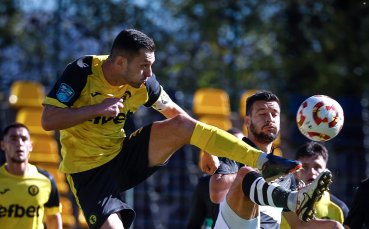 СНИМКИ: Черно море сгъна 