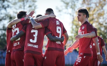 Колеблив ЦСКА се измъкна 