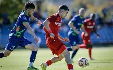 В СНИМКИ: Трудната победа на ЦСКА срещу Севлиево край река Росица