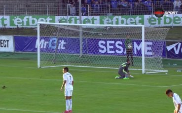 Гредата спря Хебър от изравнителен гол срещу Левски