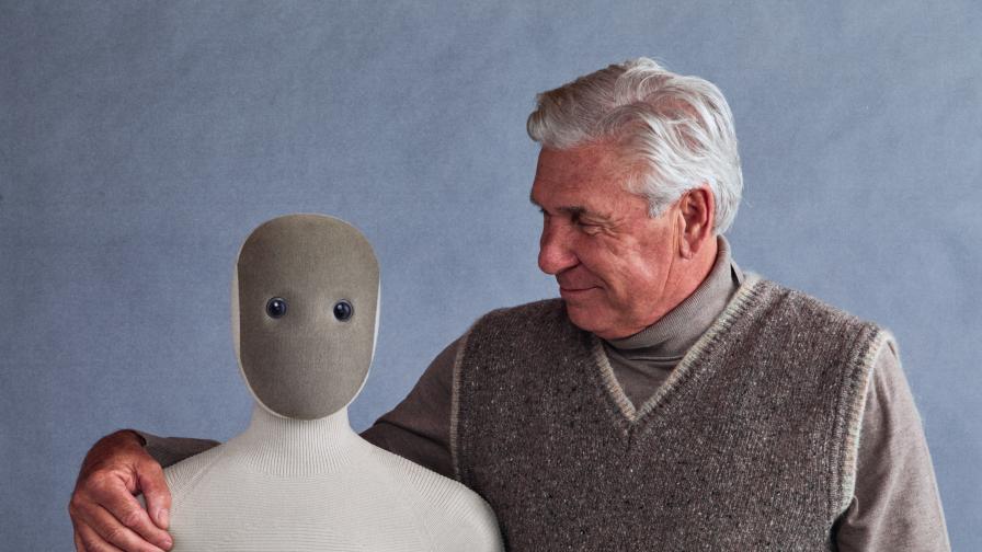 Роботът Neo иска да поеме домашните ни задължения