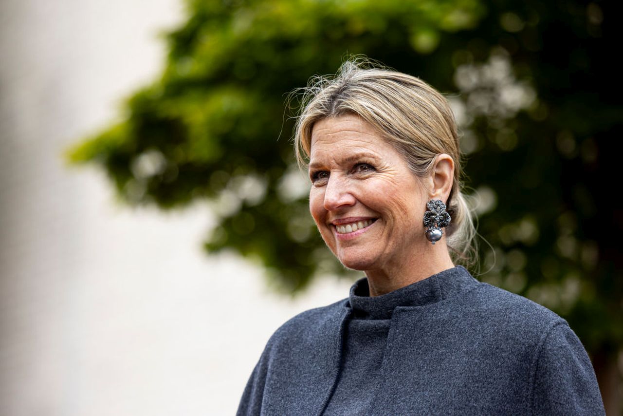 Неузнаваема! Кралица Максима на Нидерландия в боен камуфлаж на фронта (СНИМКИ)