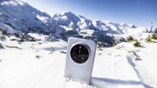 Honor пуска  MagicOS 10 като саморазвиваща се ОС с AI