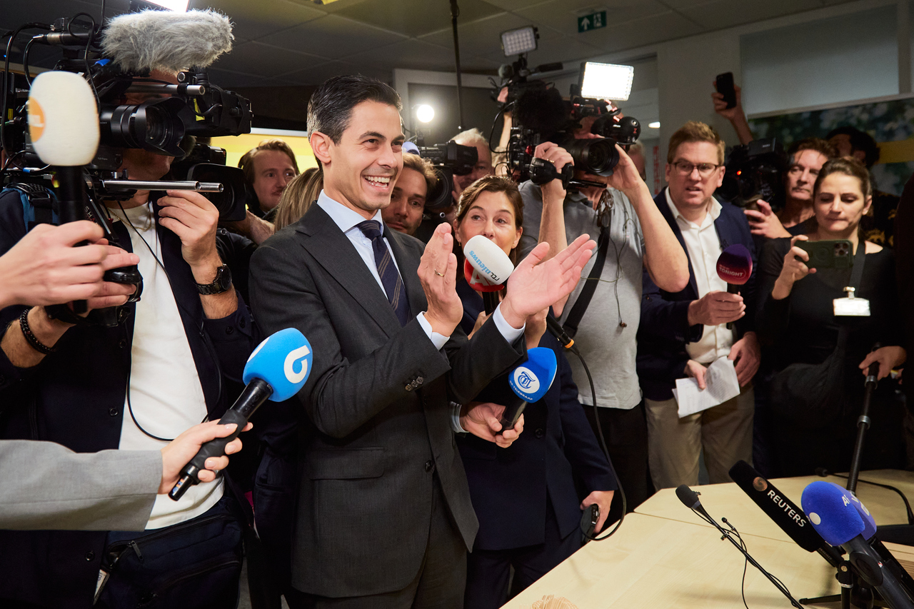 <p>Роб Йетен фаворит за премиер на Нидерландия.</p>