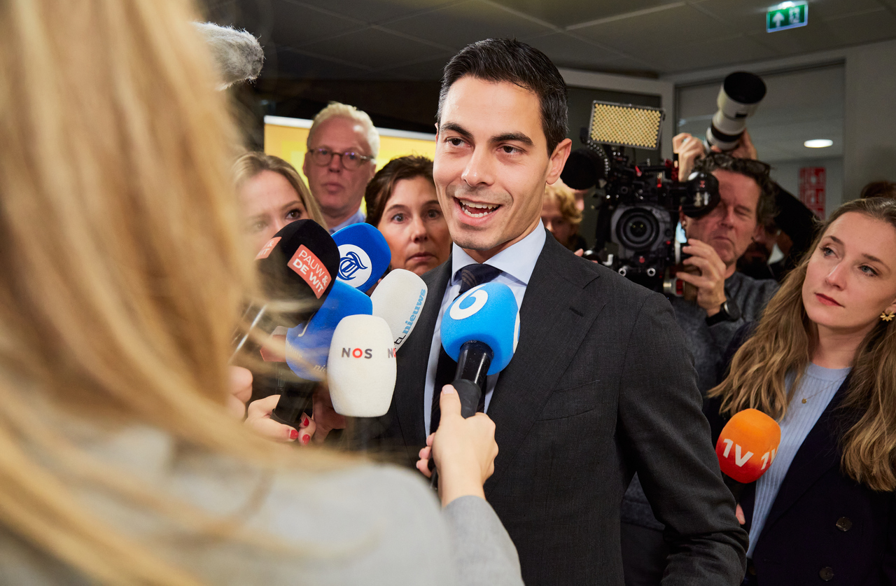 <p>Роб Йетен фаворит за премиер на Нидерландия.</p>