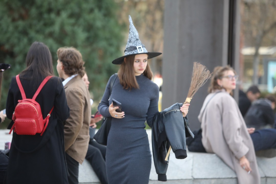 <p>Хелоуин в София</p>