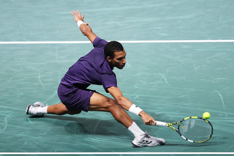 Феликс Оже Алиасим Александър Бублик1