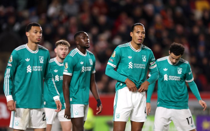 Ван Дайк: Всички работим с пълни сили, за да обърнем нещата