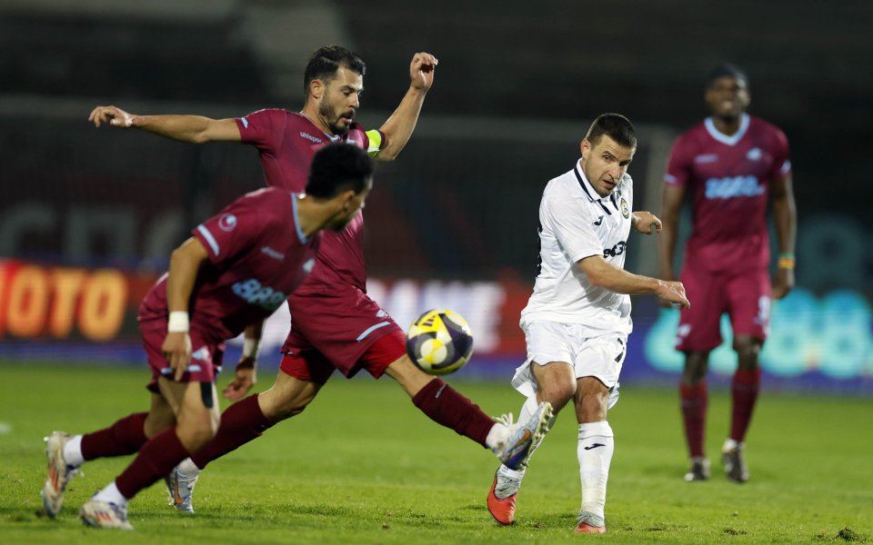 Септември - Славия