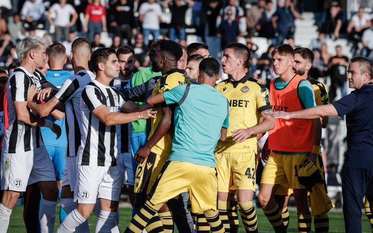 Решението! Служебна загуба и сурова глоба за Локо след инцидента с Ботев Пд