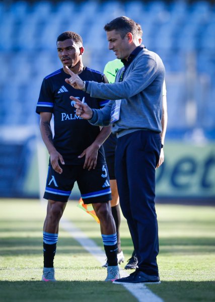 Арда Левски1