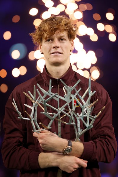 Феликс Оже Алиасим Яник Синер1