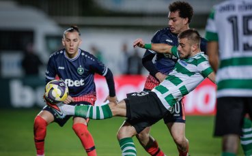 Галерия от снимки от мъжката битка между Черно море и Лудогорец