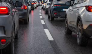 Две катастрофи причиниха задръстване на "Тракия", засилен трафик за Великден