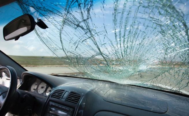 Тежка катастрофа във Велинград: Трима са в болница, шофьор отказа проба за алкохол и дрога