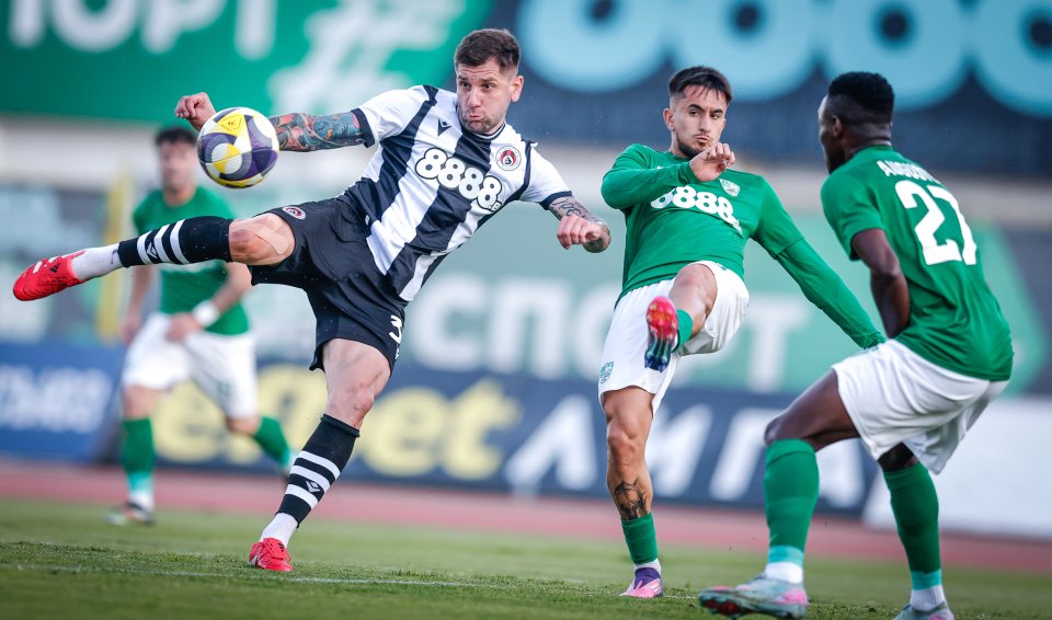 Берое Локомотив София1