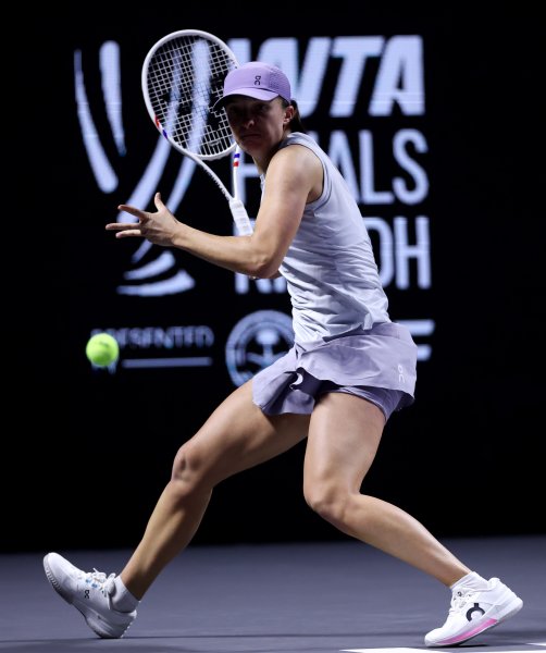 Ига Швьонтек Елена Рибакина1