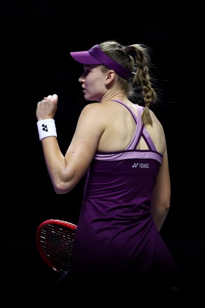 Ига Швьонтек Елена Рибакина1