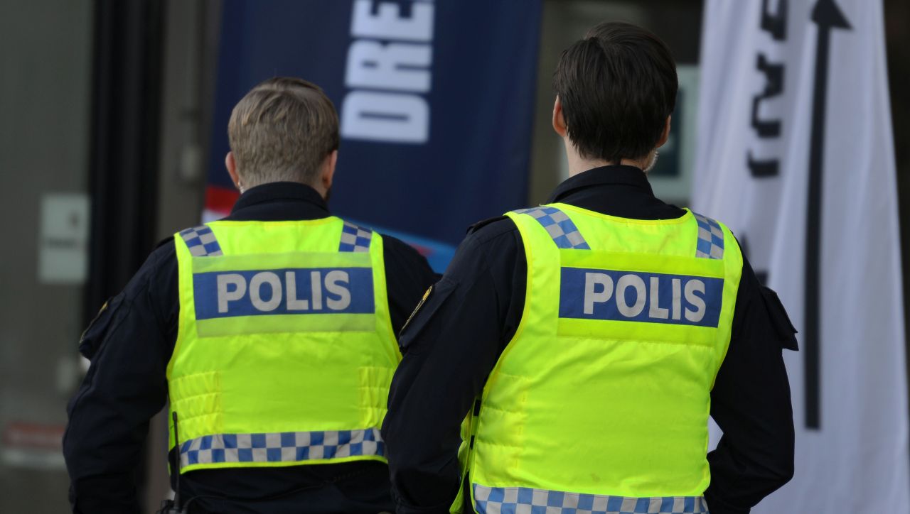 Заради бандите: Швеция иска да вкарва 13-годишни в затвора