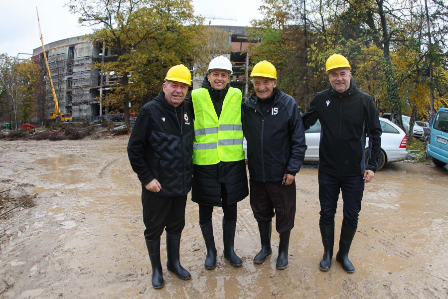 ЦСКА сложи каски и ботуши1